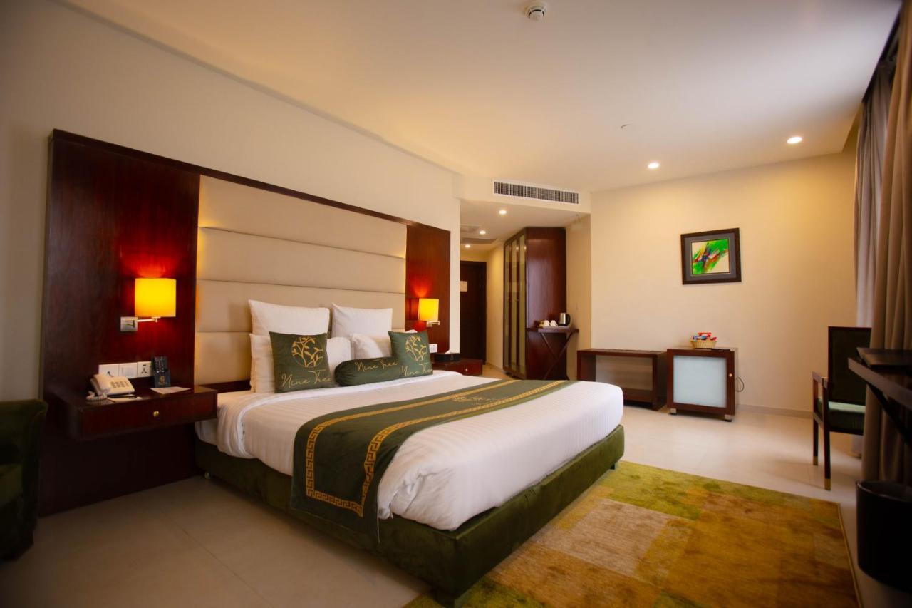 Nine Tree Luxury Hotel & Suites Lahore Exterior photo
